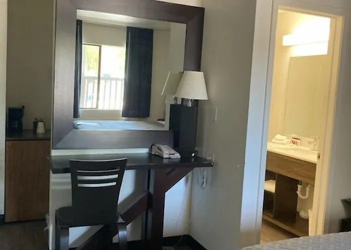 Hotel 6 Tempe, Az Elliot Road 3*